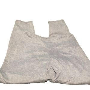 So happy size medium capri workout pants great condition see pics